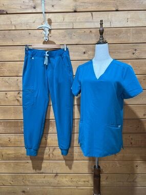 FIGS Pacific Blue Scrub Set Small Zamora Jogger Casma Top Medical